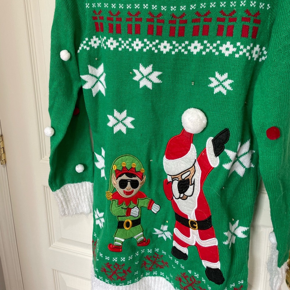 Ugly Christmas sweater